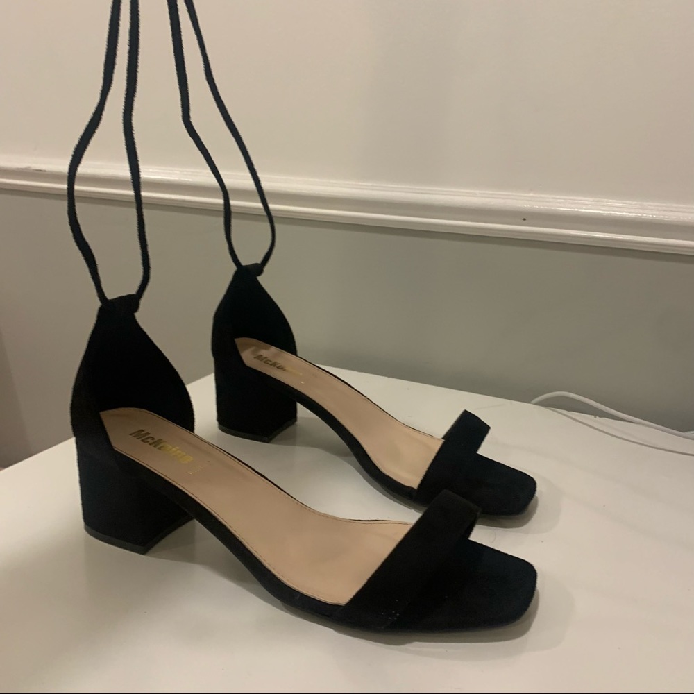 Heels - Picture 4 of 6